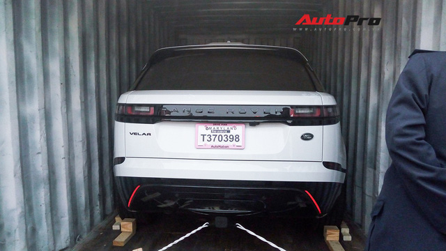 Khui công Range Rover Velar HSE P250 R-Dynamic đầu tiên tại Việt Nam Khui công Range Rover Velar HSE P250 R-Dynamic đầu tiên tại Việt Nam